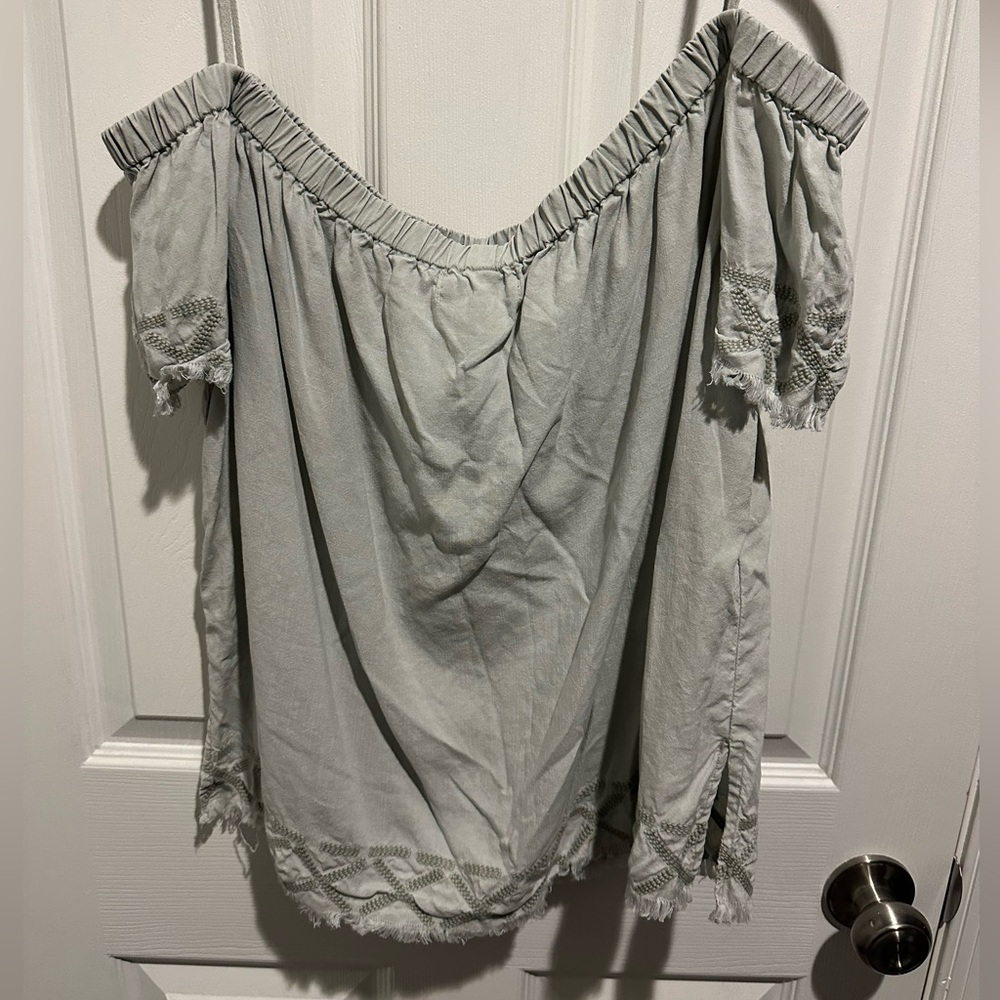 Cloth and Stone off the shoulder top